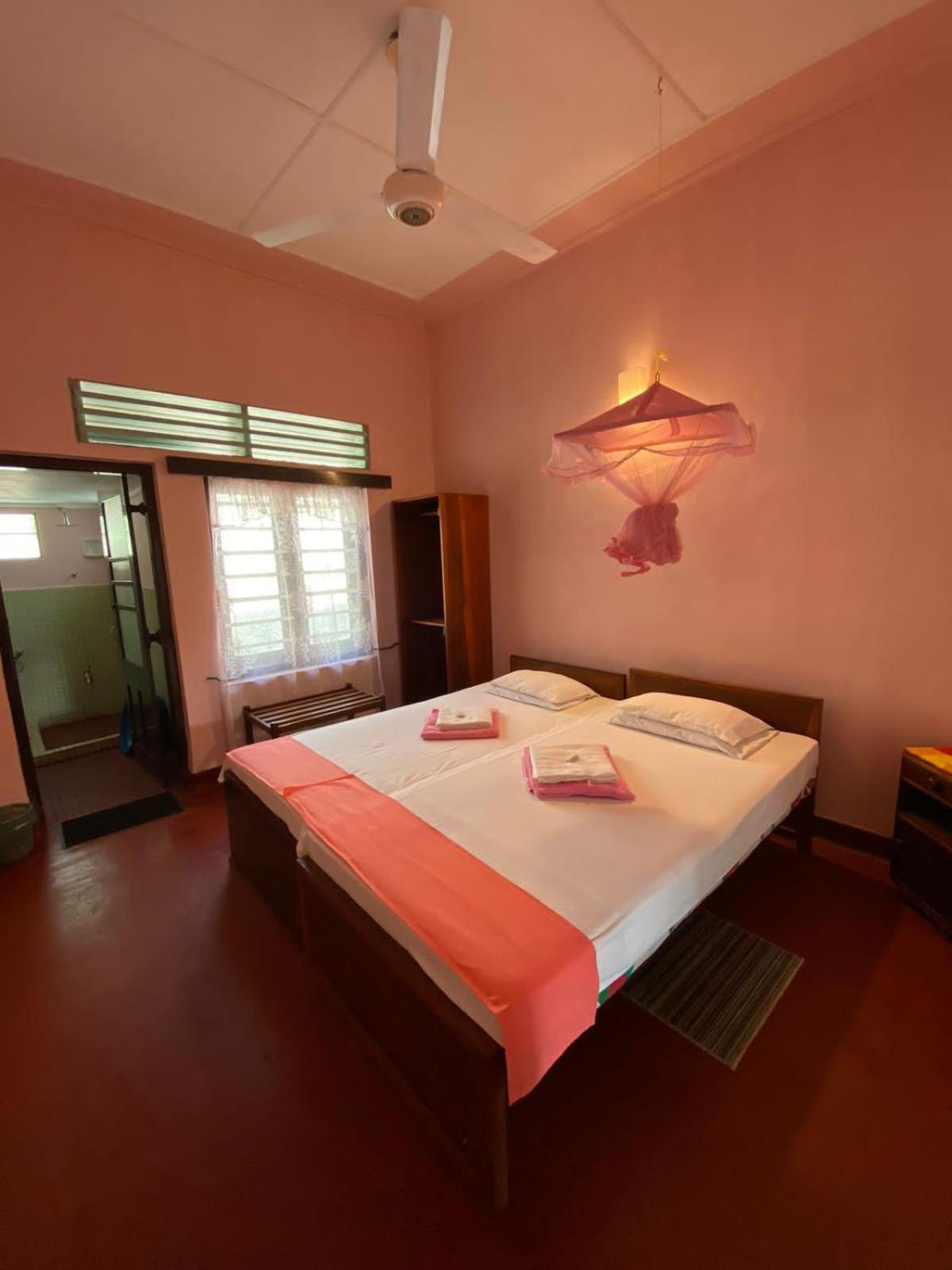 Sujatha Villa Paradise 坦加拉 外观 照片