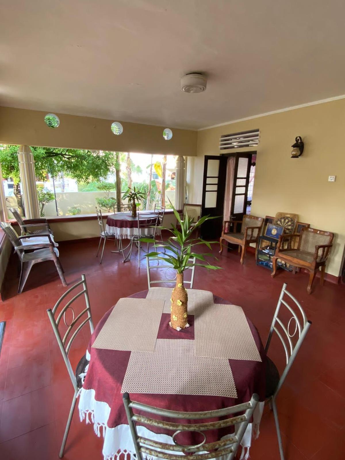 Sujatha Villa Paradise 坦加拉 外观 照片