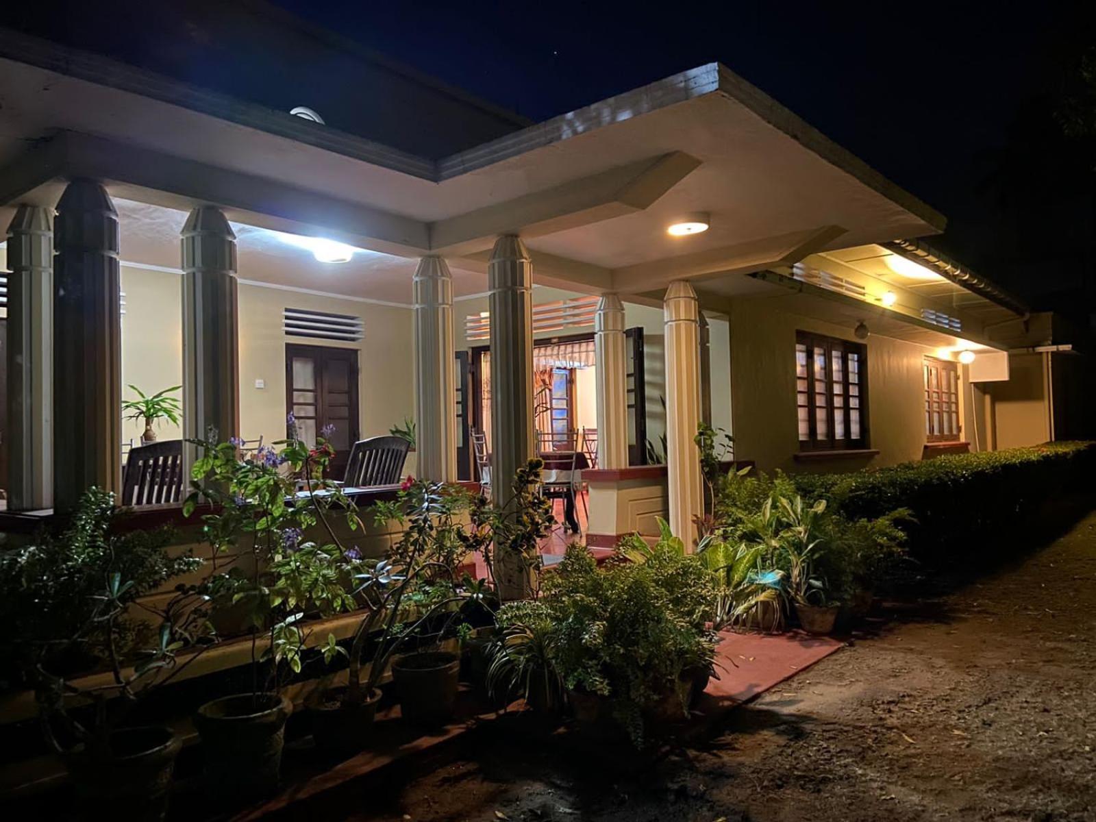 Sujatha Villa Paradise 坦加拉 外观 照片